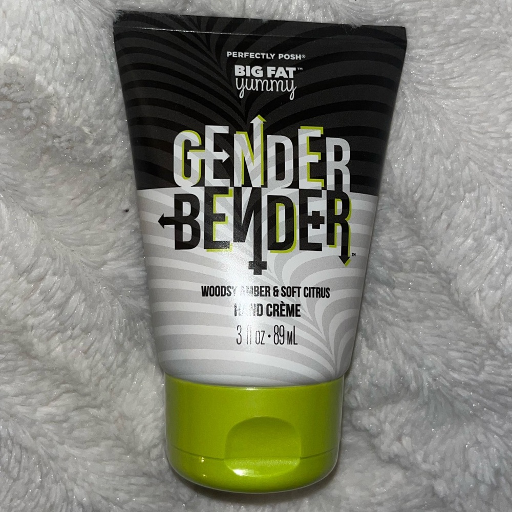 Gender Bender Perfectly Posh Big Fat Yummy Hand Creme. New sealed discontinued